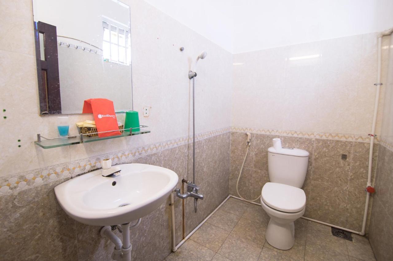 Reddoorz Plus Near Aeon Mall Tan Phu 2 Ho Chi Minh City Exterior photo