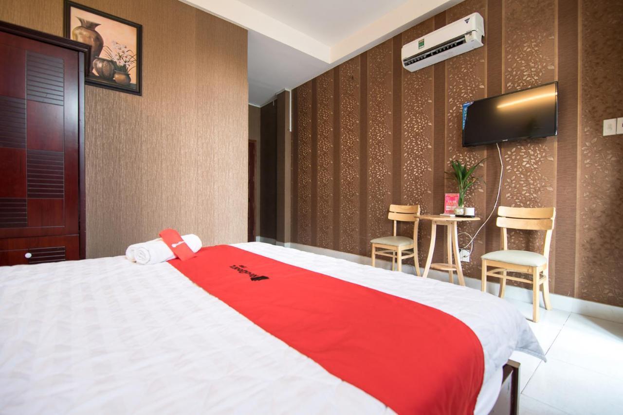 Reddoorz Plus Near Aeon Mall Tan Phu 2 Ho Chi Minh City Exterior photo