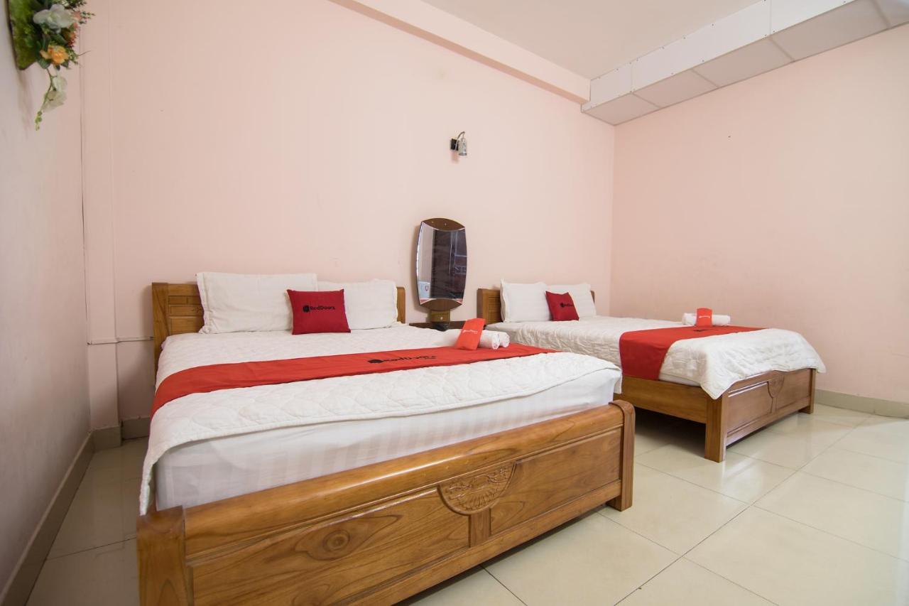 Reddoorz Plus Near Aeon Mall Tan Phu 2 Ho Chi Minh City Exterior photo